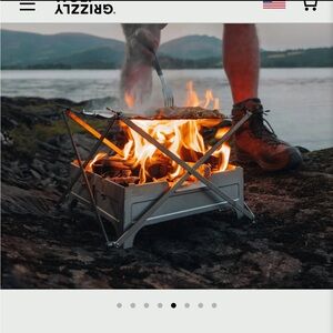 Grizzly bear Portable Campfire Trio Set